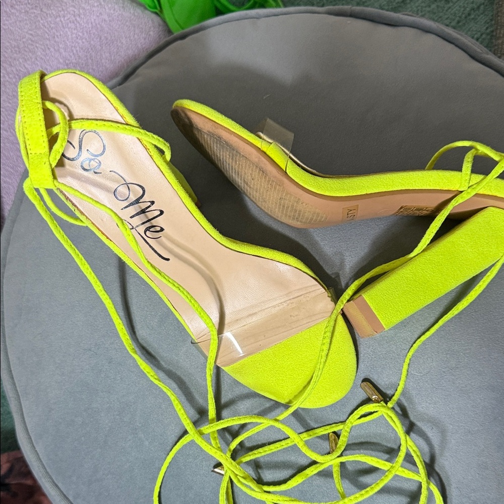 So Me Women's Bright Yellow Lace-Up Heels